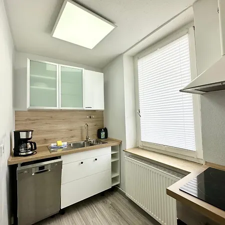 Apartment Moebliertes In Herne-mitte Mit Parkplatz, Arbeitsplatz, Wlan- Super Anbindung An Autobahnen Und Oepnv -fuer 1bis 3 Personen