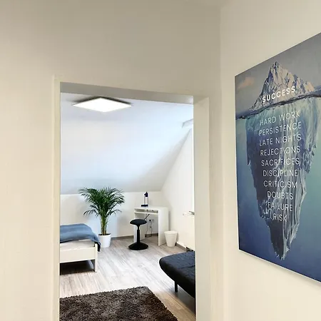 Moebliertes In Herne-mitte Mit Parkplatz, Arbeitsplatz, Wlan- Super Anbindung An Autobahnen Und Oepnv -fuer 1bis 3 Personen *