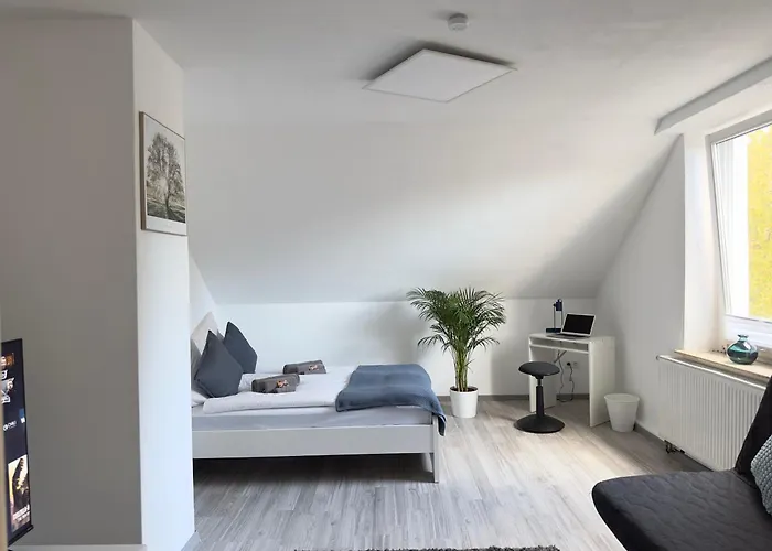 Moebliertes In Herne-mitte Mit Parkplatz, Arbeitsplatz, Wlan- Super Anbindung An Autobahnen Und Oepnv -fuer 1bis 3 Personen